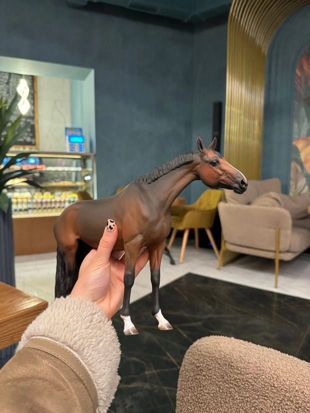 Painted Pushkin Gelding – Traditional Scale Resin Model Horse, 21 cm, Hand-Painted Collector’s Masterpiece