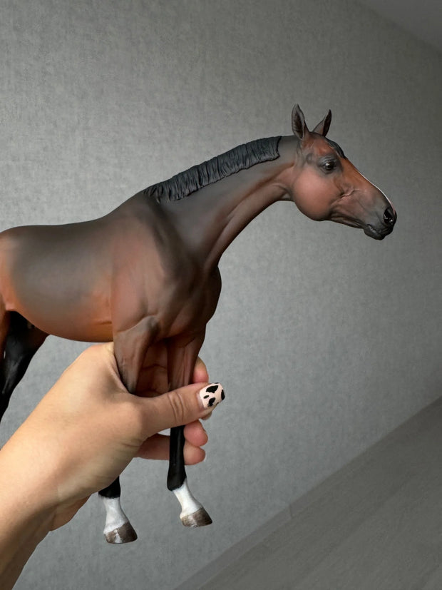 Painted Pushkin Gelding – Traditional Scale Resin Model Horse, 21 cm, Hand-Painted Collector’s Masterpiece