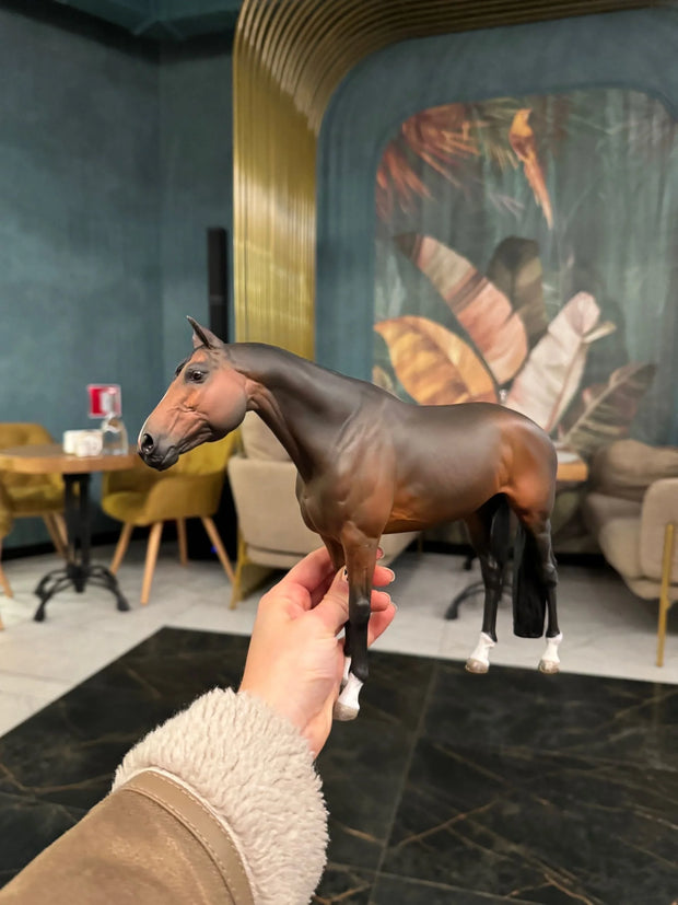 Painted Pushkin Gelding – Traditional Scale Resin Model Horse, 21 cm, Hand-Painted Collector’s Masterpiece
