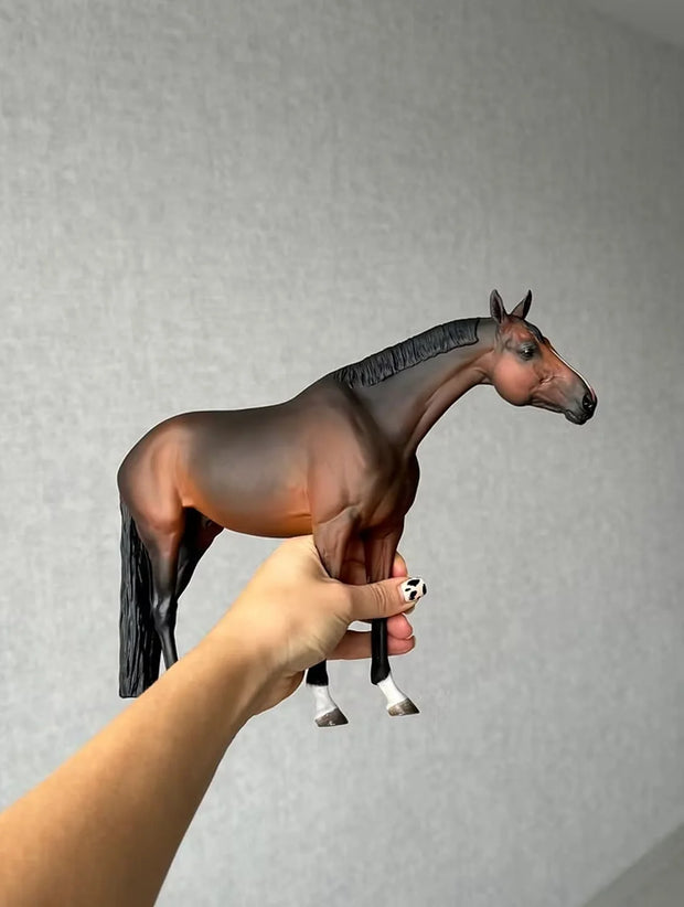 Painted Pushkin Gelding – Traditional Scale Resin Model Horse, 21 cm, Hand-Painted Collector’s Masterpiece