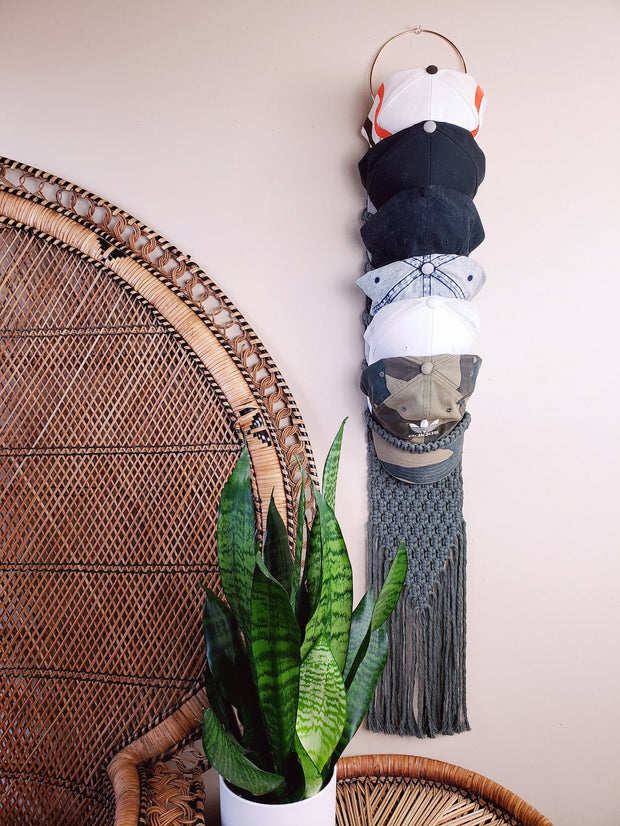 🧢 Handwoven Baseball Cap Hanger